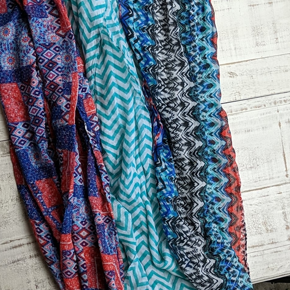 Set of three infinity scarves